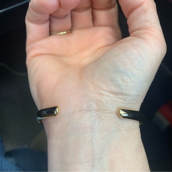 Avon “Blue Iris” Gold and Blue Stone cuff Bracelet NIB 1990 - Picture 6 of 6